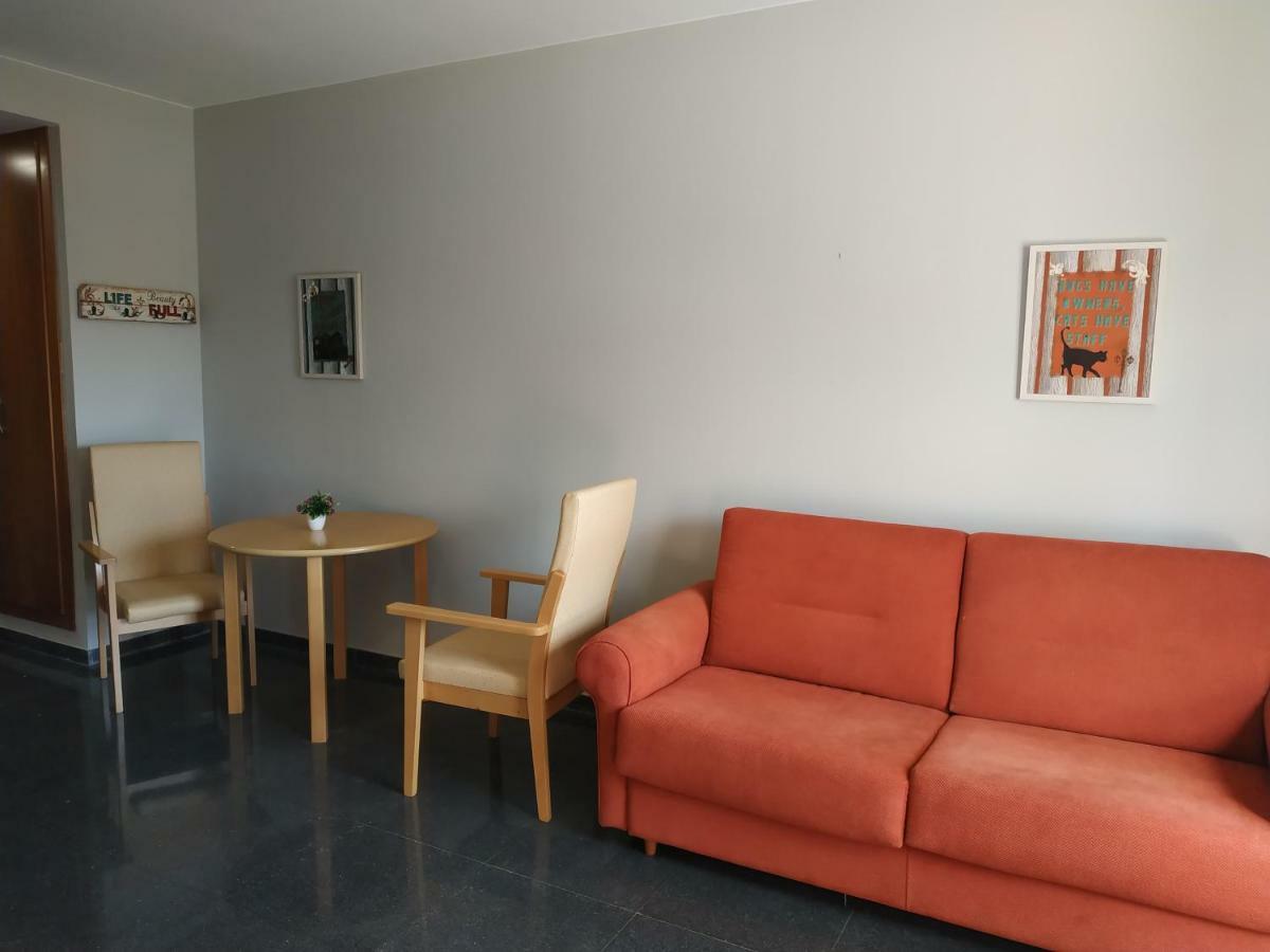 Hostal Restaurante La Concordia Hotel Fuentes Claras Luaran gambar